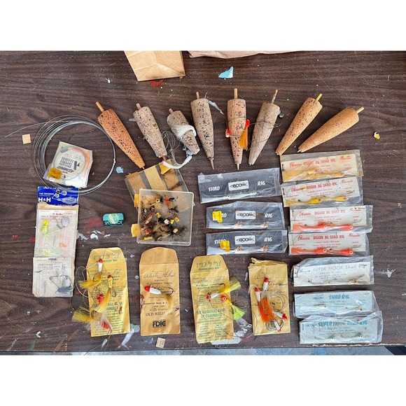 Boone Other - LOT 29+ VTG Fishing Fly Jig Bucktail Shad Speck Popping Corks Lures Split Shot